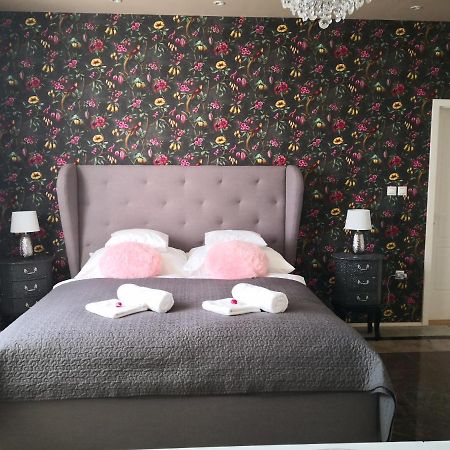 Kupola Apartman Szeged Esterno foto