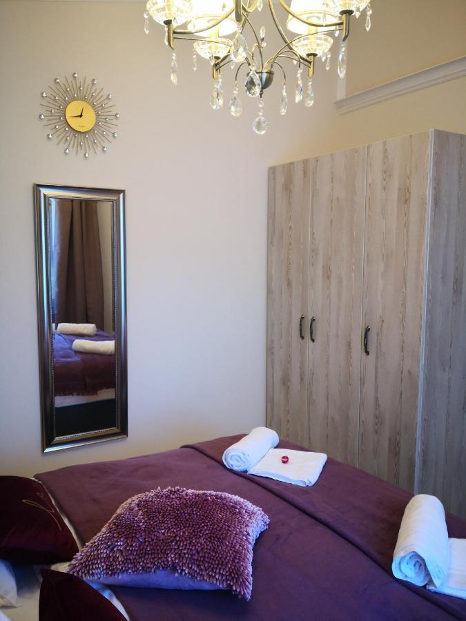 Kupola Apartman Szeged Esterno foto