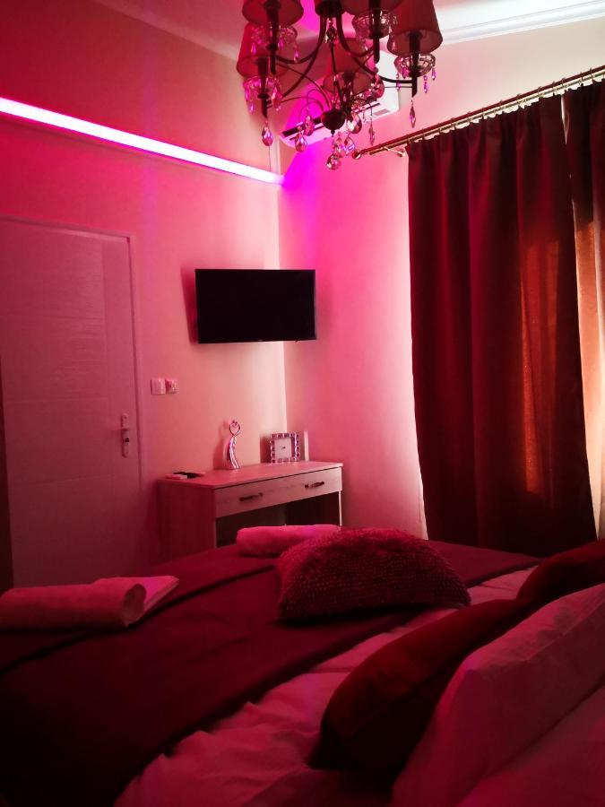 Kupola Apartman Szeged Esterno foto