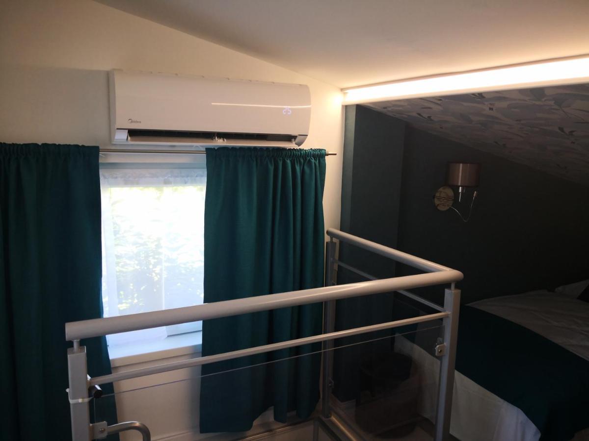Kupola Apartman Szeged Esterno foto