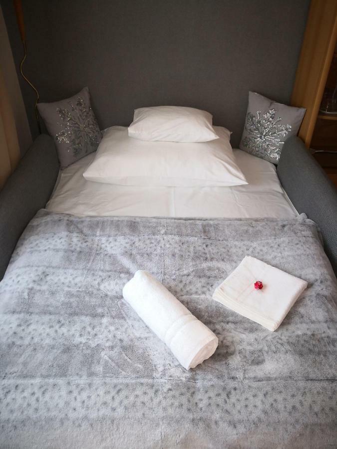Kupola Apartman Szeged Esterno foto