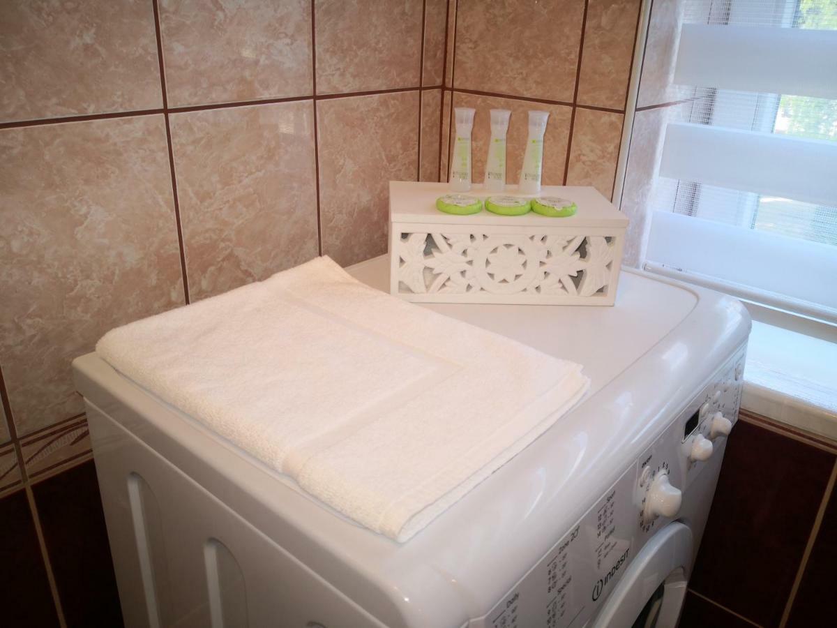 Kupola Apartman Szeged Esterno foto